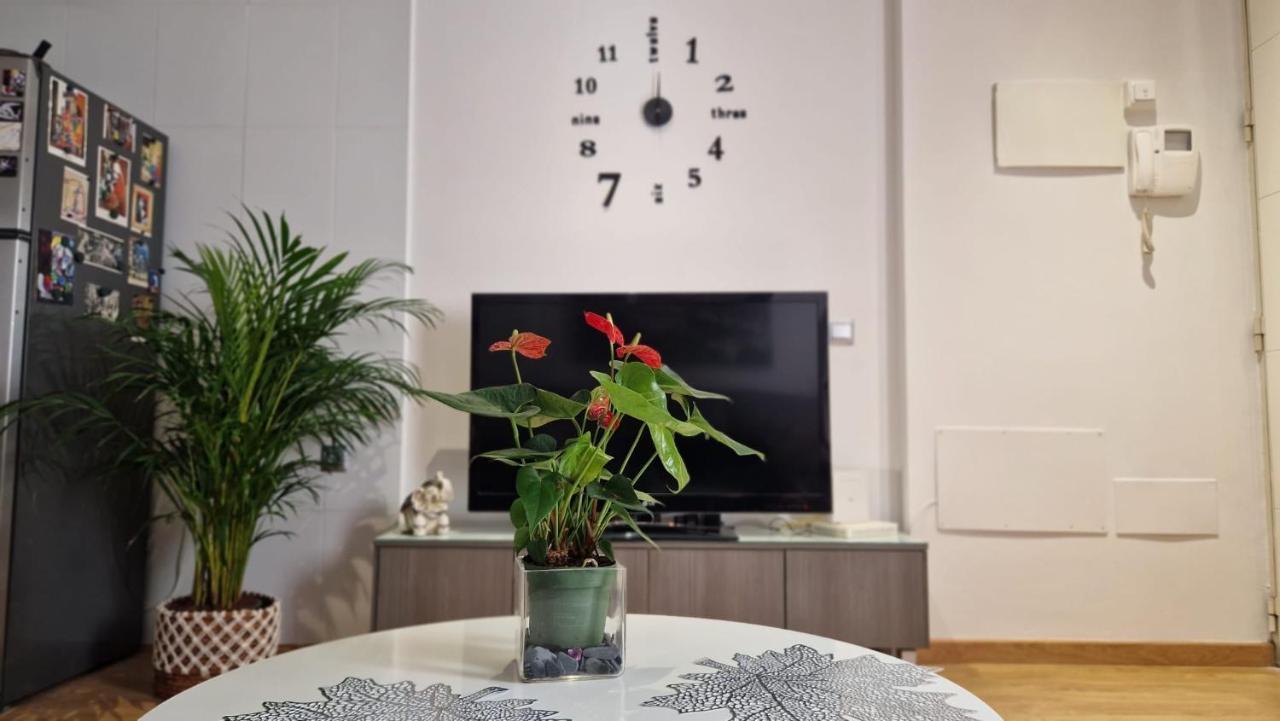 Apartamento Bernier Malaga Luaran gambar
